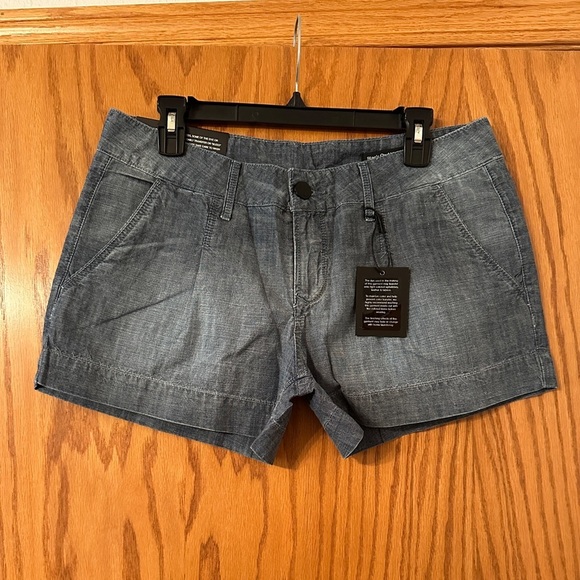 Black Orchid Shorts - NWT - Size 30